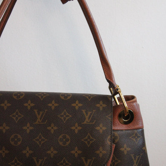 Louis Vuitton Monogram Olympe Close-up