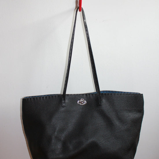 Fendi selleria black turn lock clasp black  pebbled leather tote