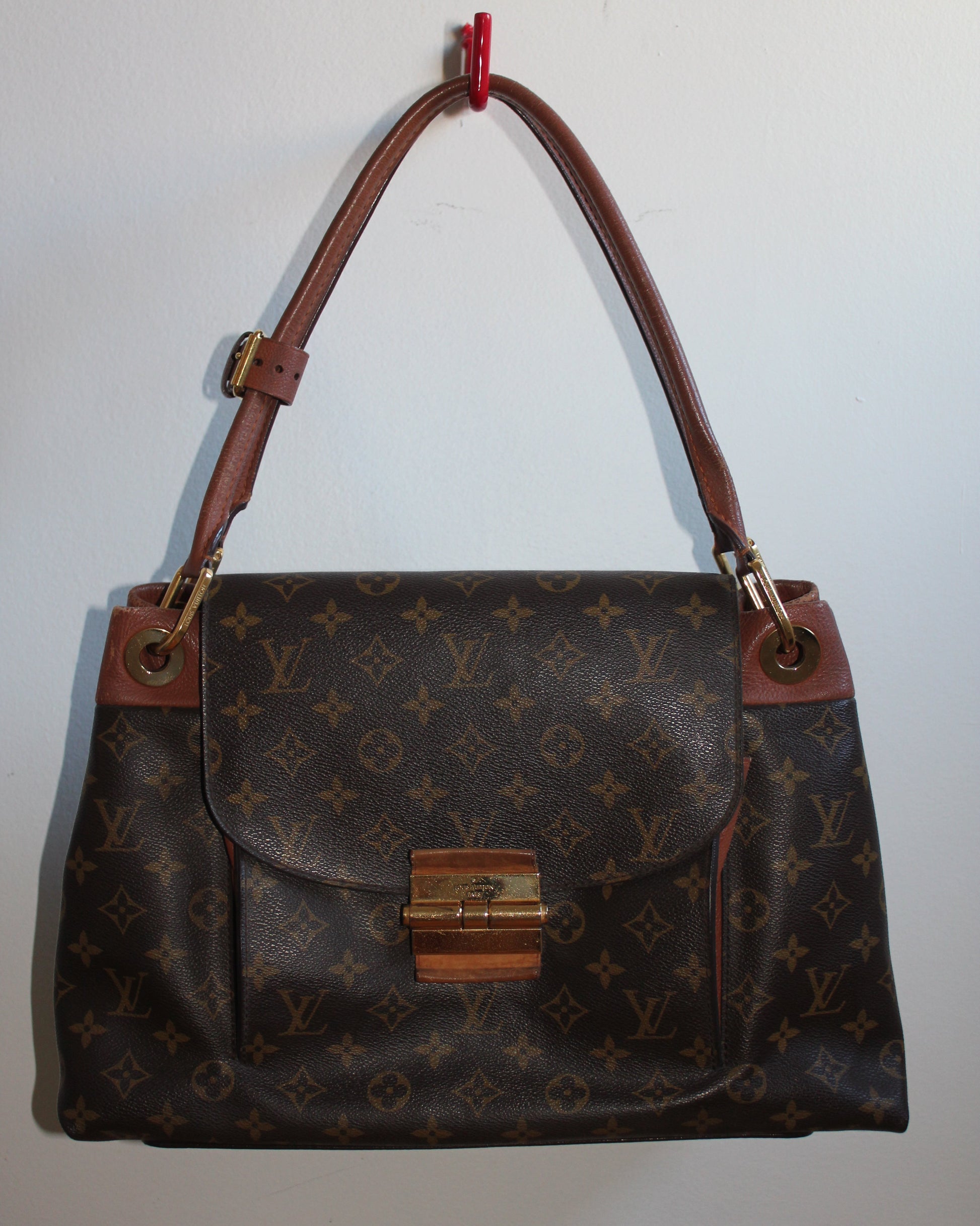 vintage monogram Louis Vuitton Olympe bag from 2011